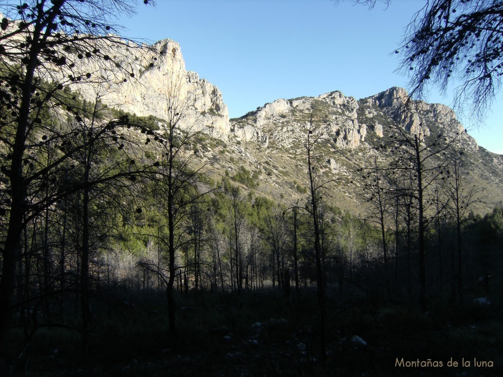 Cresta y montaña del Ponoch