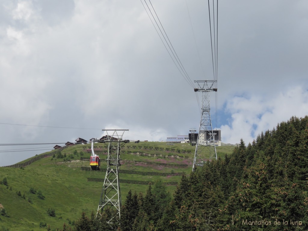 Telecabina de subida a Fiescheralp